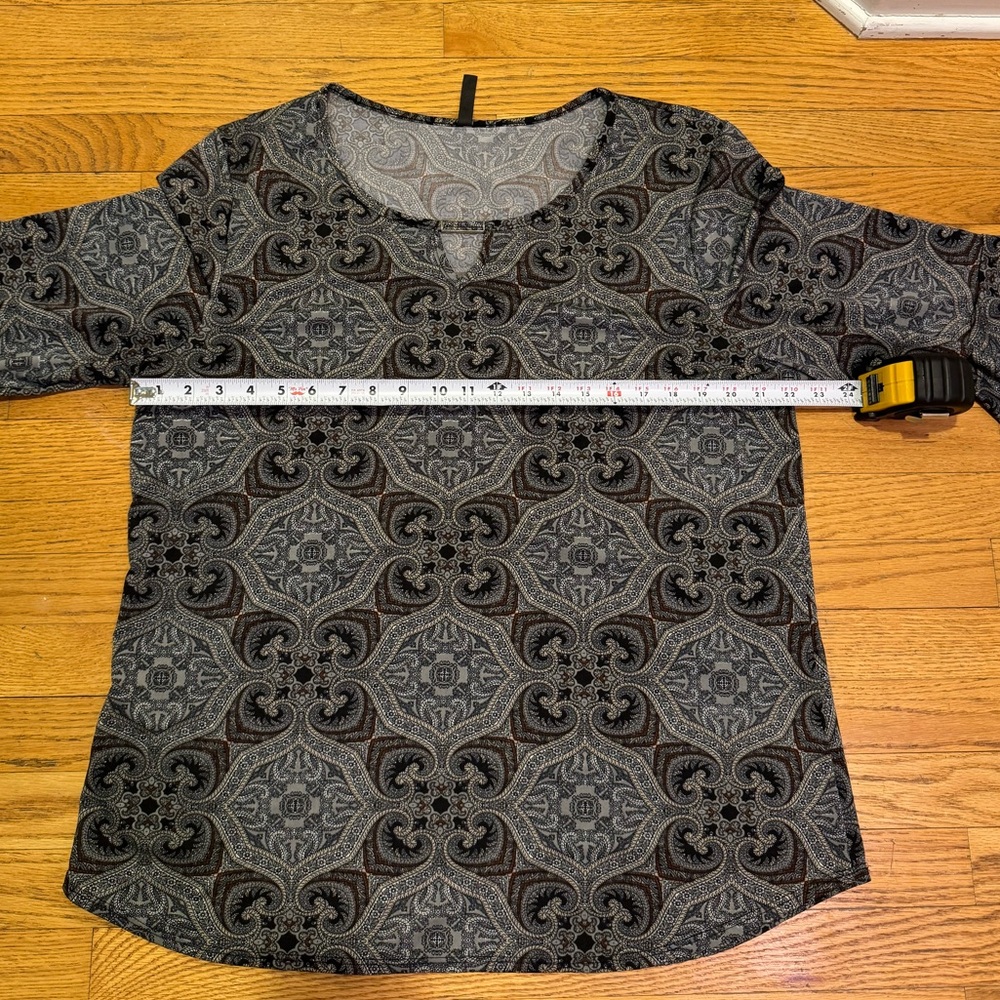 Ashley Blue - Black and Gray Patterned Blouse <BOGO> - Picture 4 of 5